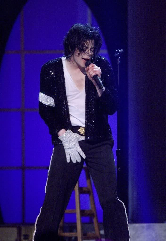 30th-Anniversary-michael-jackson-79.jpg