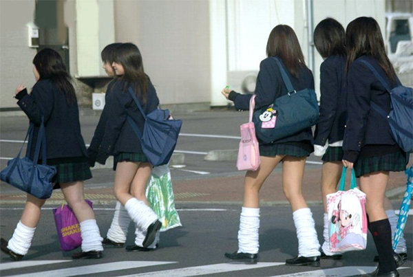 แฟชั่นถุงเท้านักเรียนญี่ปุ่น