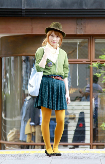 ถุงเท้ายาวรับหน้าหนาวของสาวญี่ปุ่น