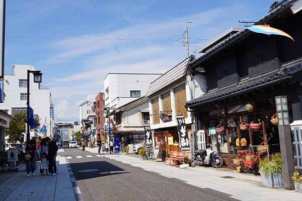 หมู่บ้านและเมืองในญี่ปุ่น