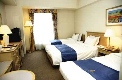 นอน 3 คน กับ 3 โรงแรมแนวๆ สวยๆ ในโอตารุ ถูก! เดินไม่เกิน 8 นาทีจากสถานีเริ่มต้นที่ 3,240 เยน/คน/คืน