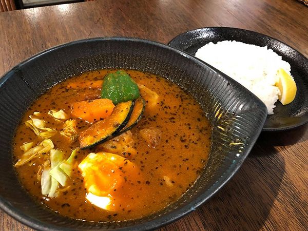 Sour Curry Lavi