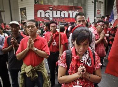 camisas rojas de tailandia