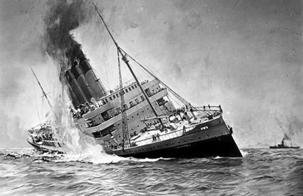 el hundimiento del lusitania