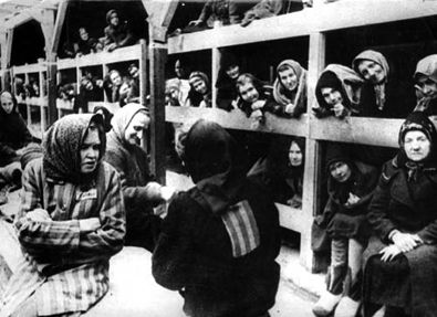 las mujeres judias en el holocausto